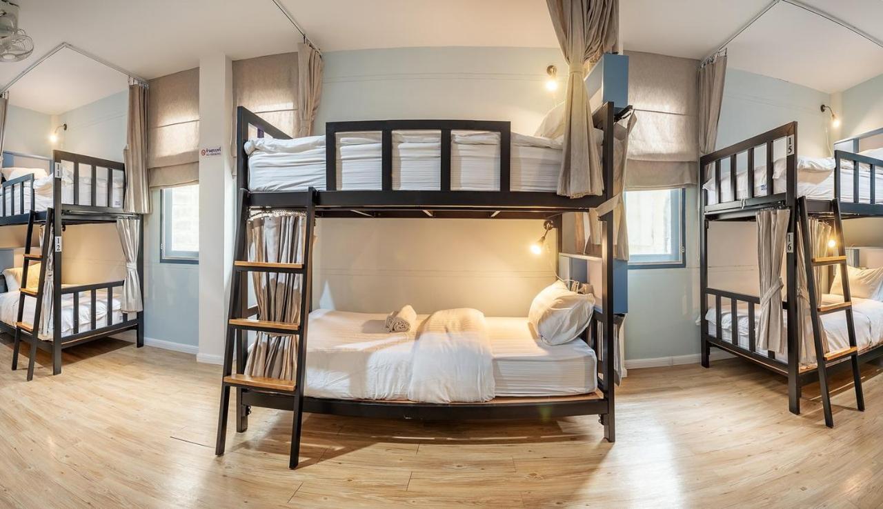 Bonfire Hostels Rishīkesh Zewnętrze zdjęcie