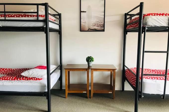 Bonfire Hostels Rishīkesh Zewnętrze zdjęcie